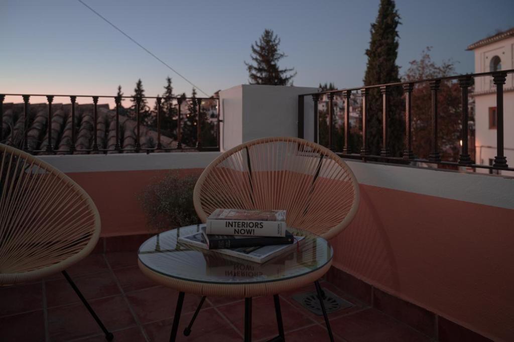 Suites Jardines De La Alhambra Granada Exterior photo